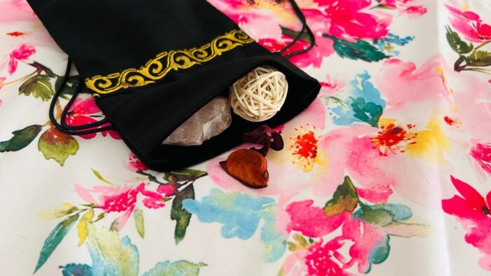 what is a mojo bag by tina caro copyright magickal spot