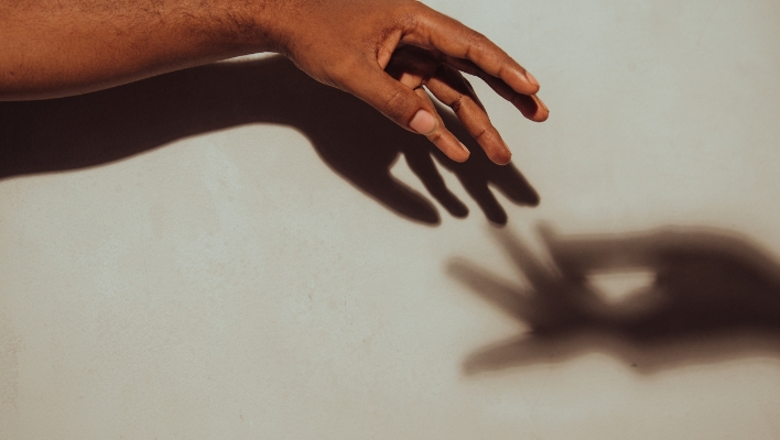 Qué es el trabajo de sombras en brujería