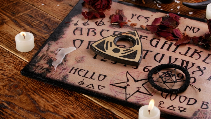 How to Close an Ouija Board Session Safely
