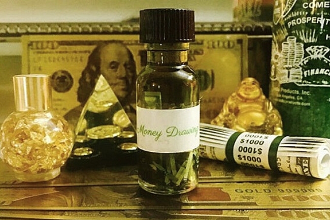 Gráfico destacado de Money Drawing Oil Recipe