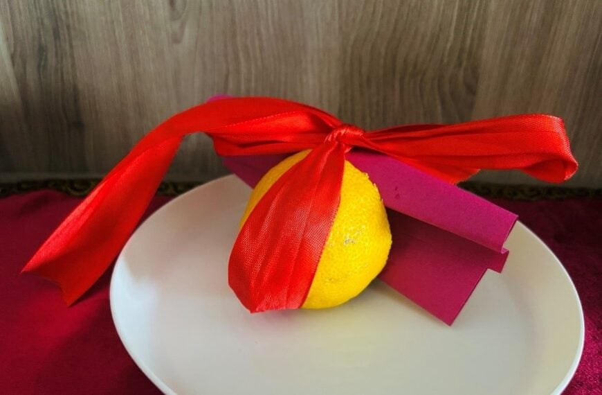 Red Velvet Ribbon Spell (DIY Cast Along)